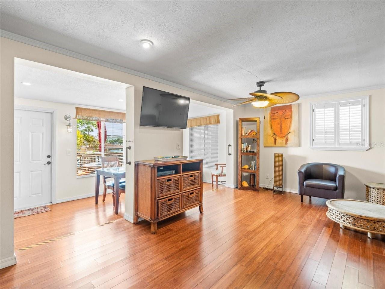 2683 ST JOSEPHS DR E