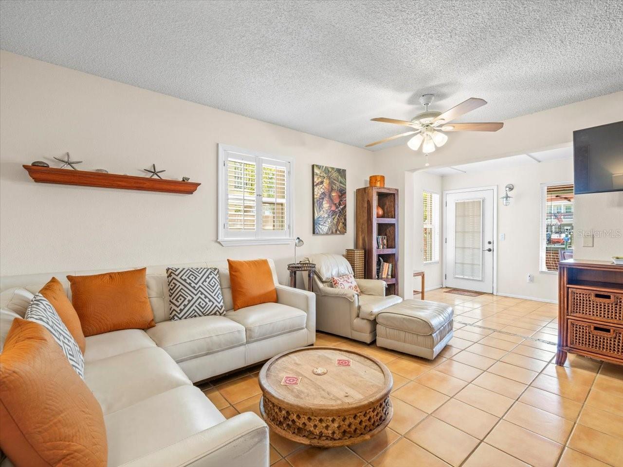 2683 ST JOSEPHS DR E