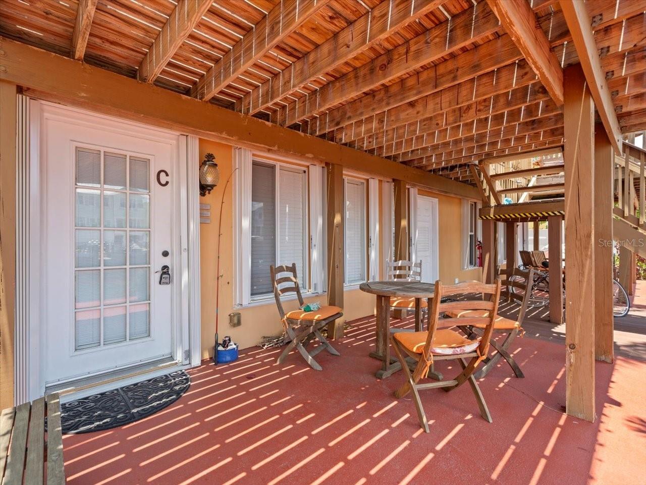 2683 ST JOSEPHS DR E