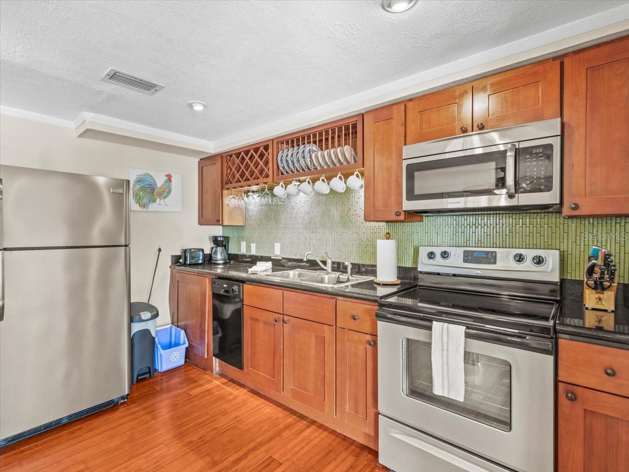 2683 ST JOSEPHS DR E