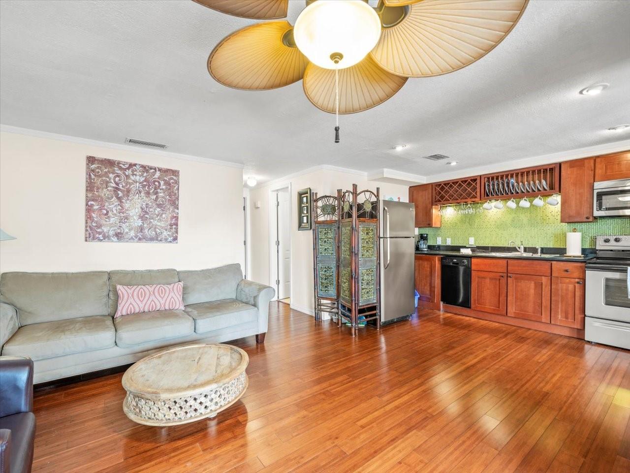 2683 ST JOSEPHS DR E