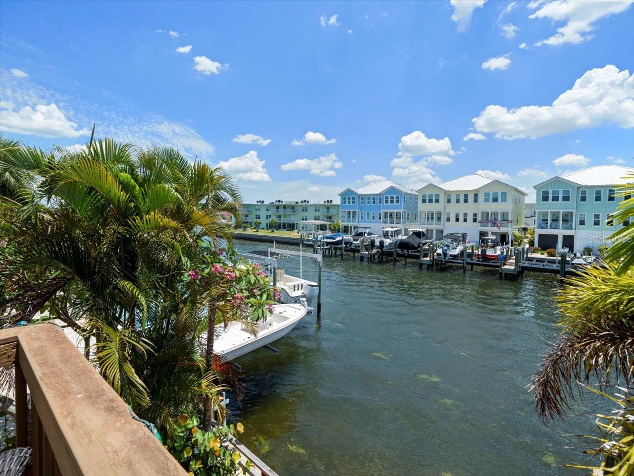 2683 ST JOSEPHS DR E