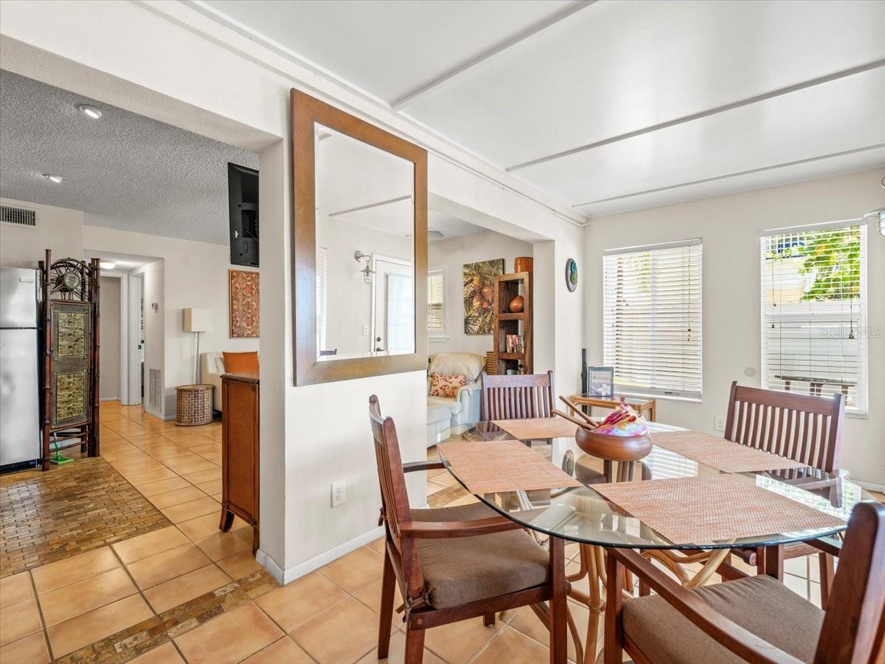 2683 ST JOSEPHS DR E