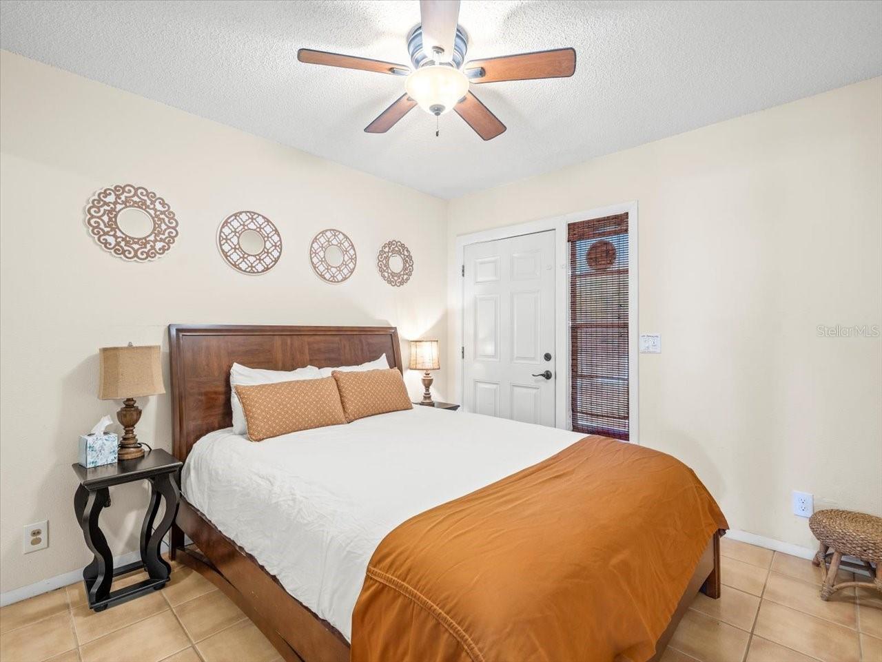 2683 ST JOSEPHS DR E