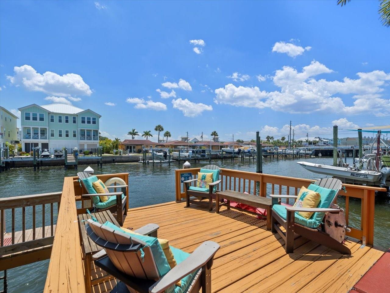 2683 ST JOSEPHS DR E