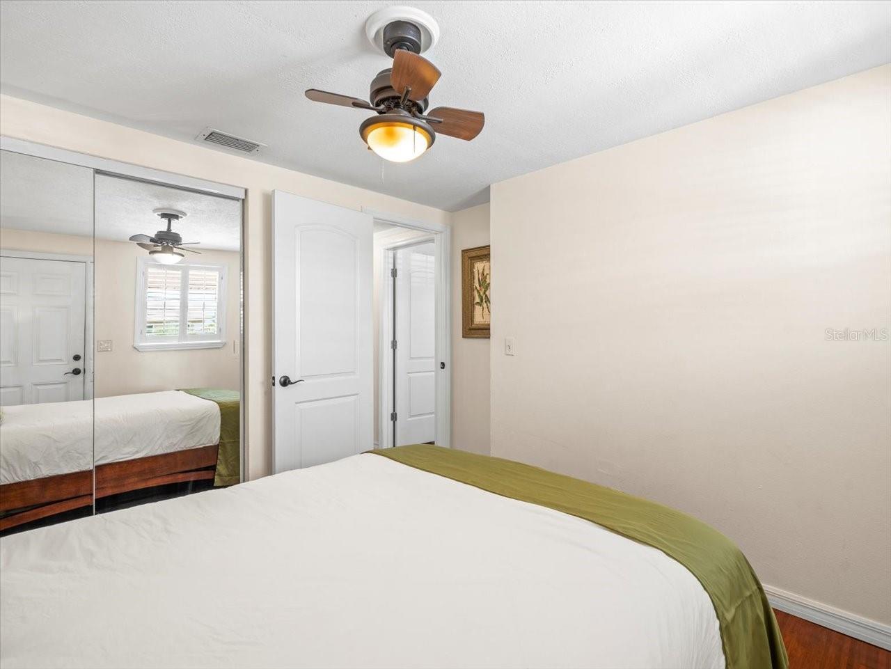 2683 ST JOSEPHS DR E