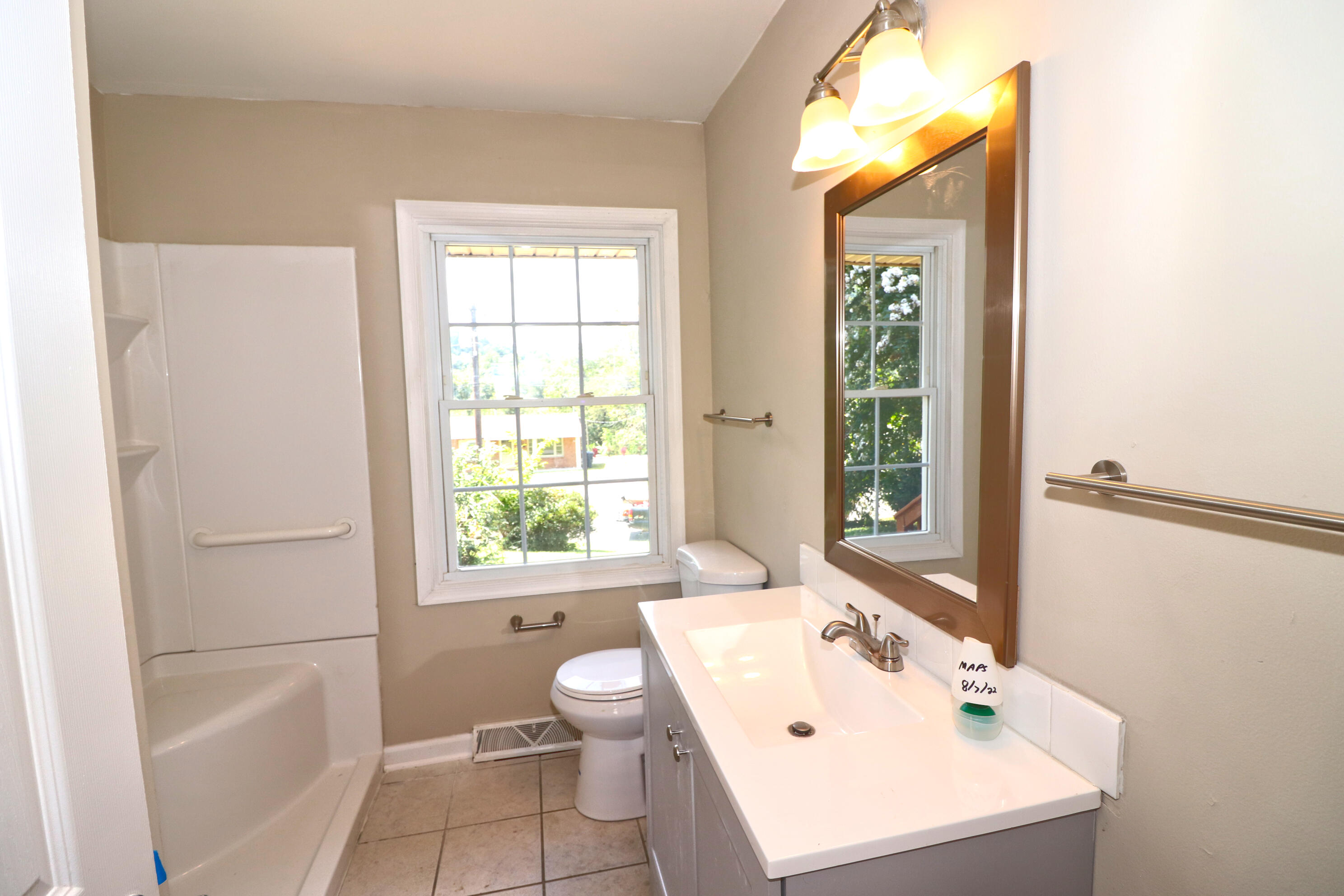 1418 BUENA VISTA BLVD SE