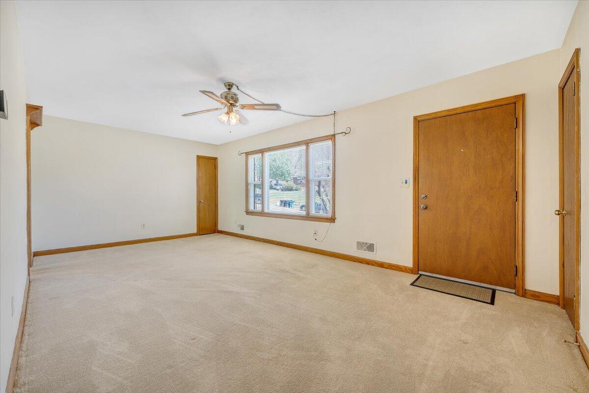 4510 Peach Tree DR NW