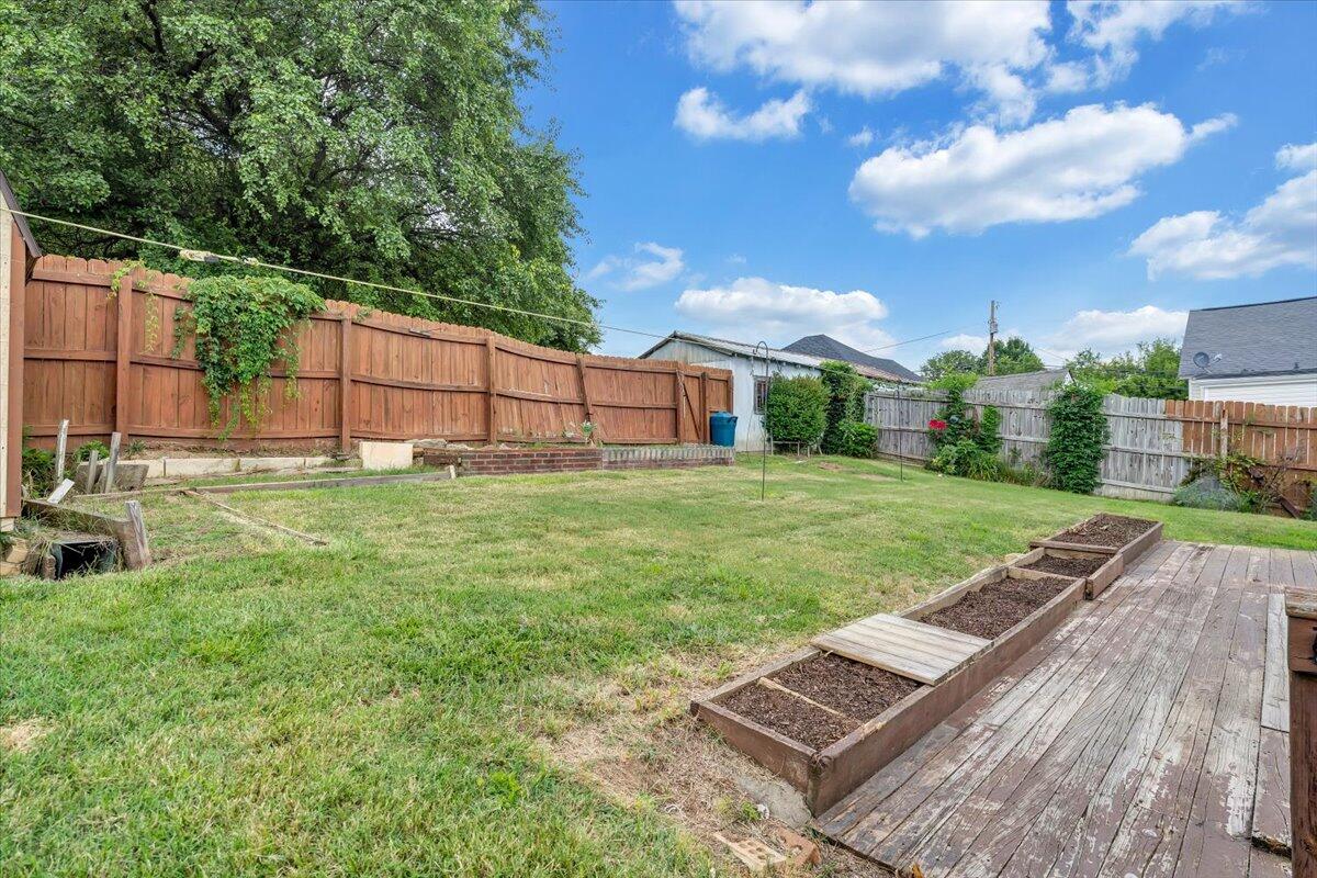 5111 Springfield AVE NW