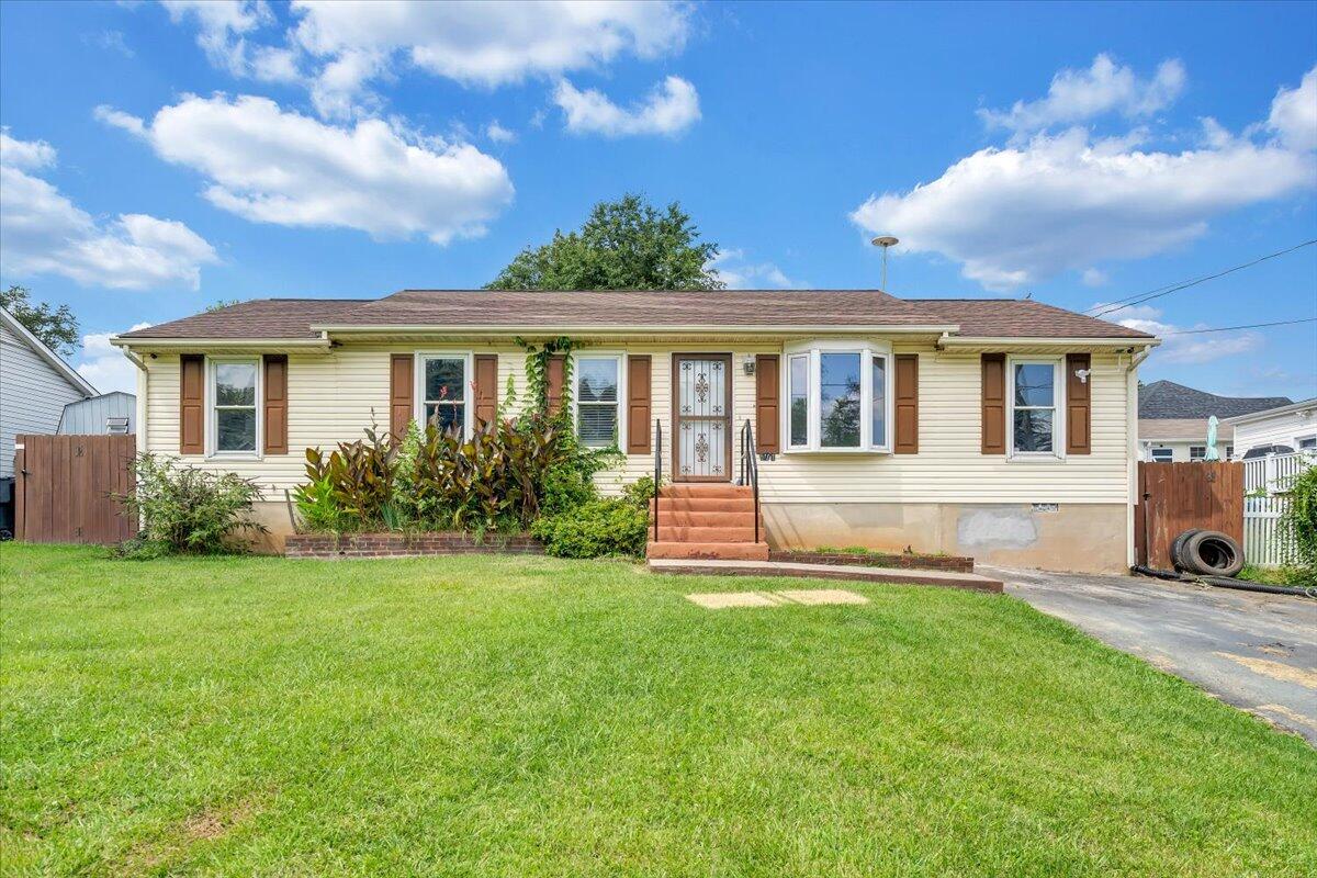 5111 Springfield AVE NW