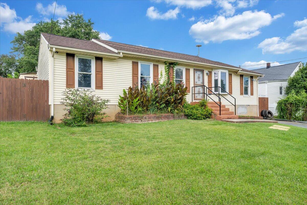 5111 Springfield AVE NW