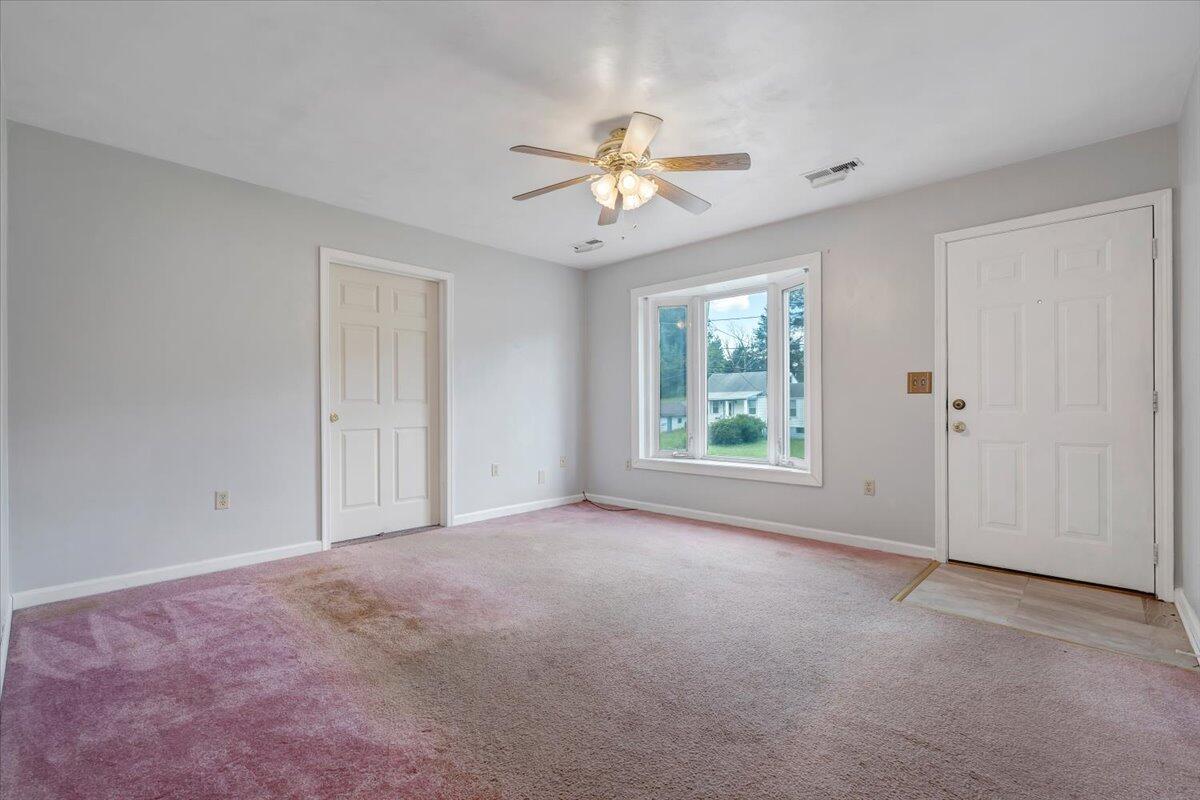 5111 Springfield AVE NW