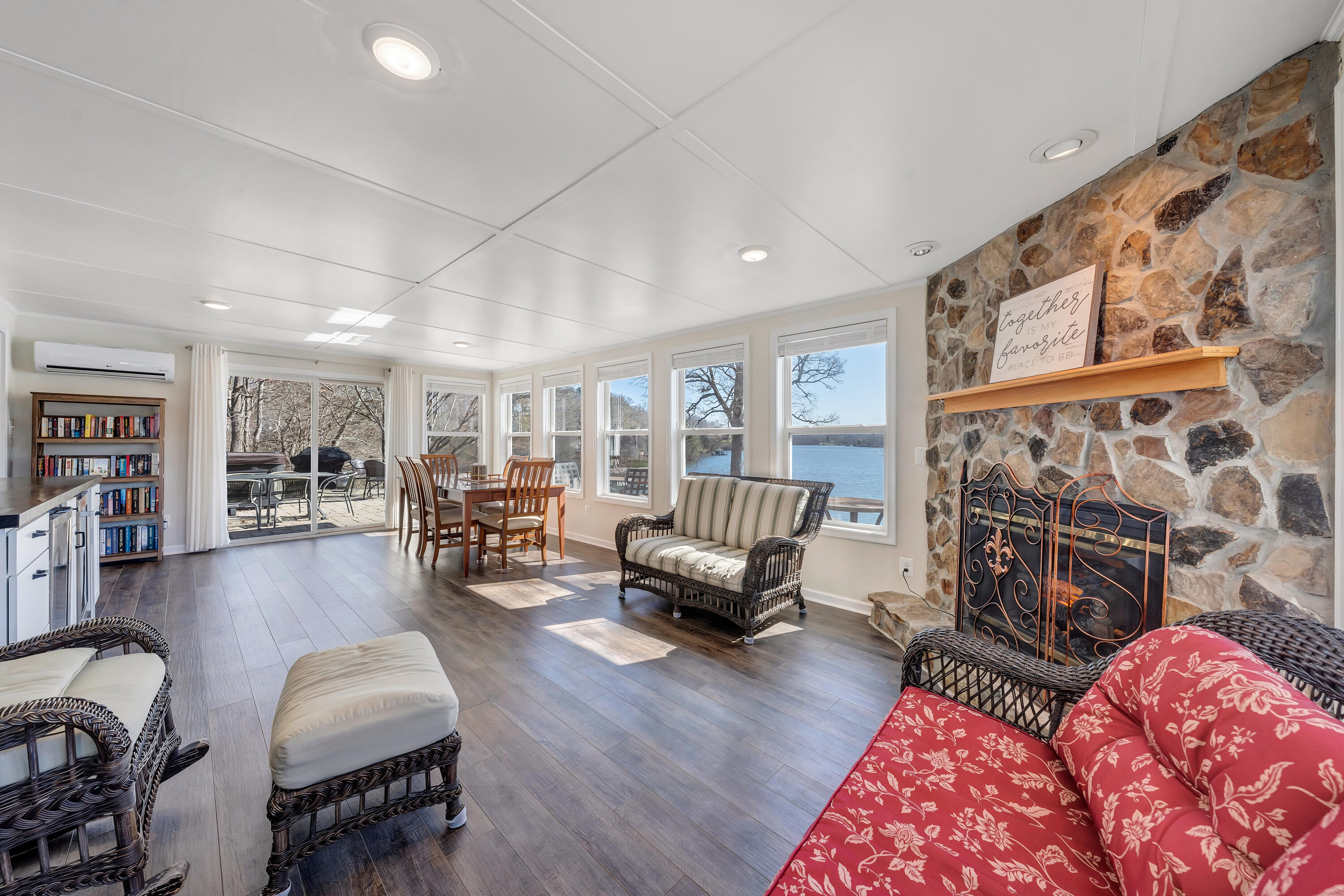 1433 Longview Estates DR Unit: +Lot 7