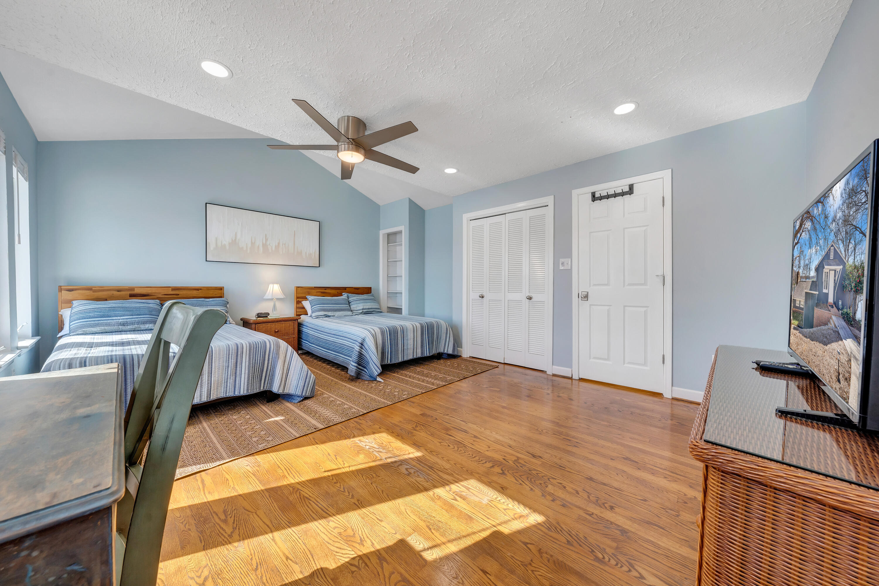 1433 Longview Estates DR Unit: +Lot 7