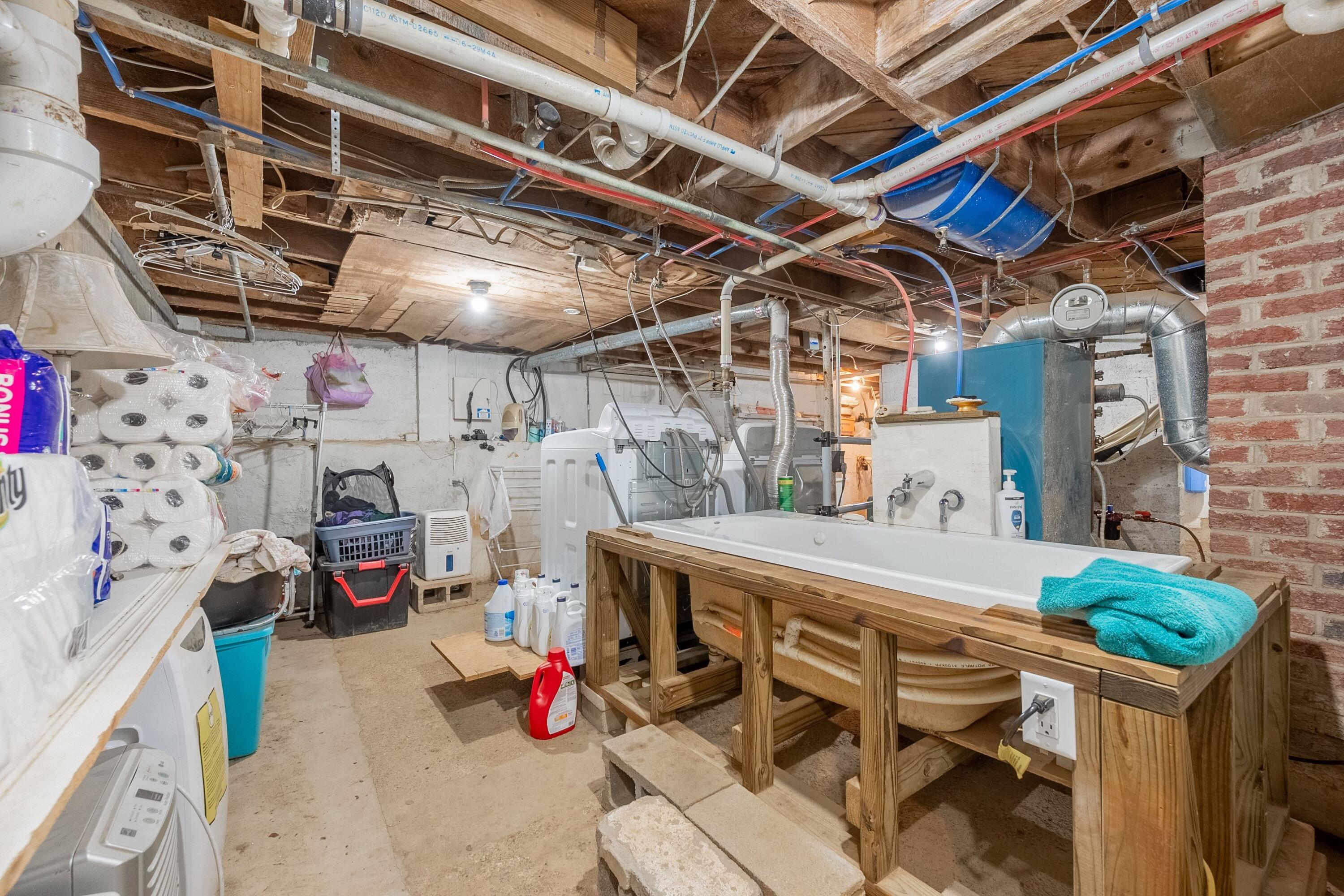 2529 Mount Pleasant RD