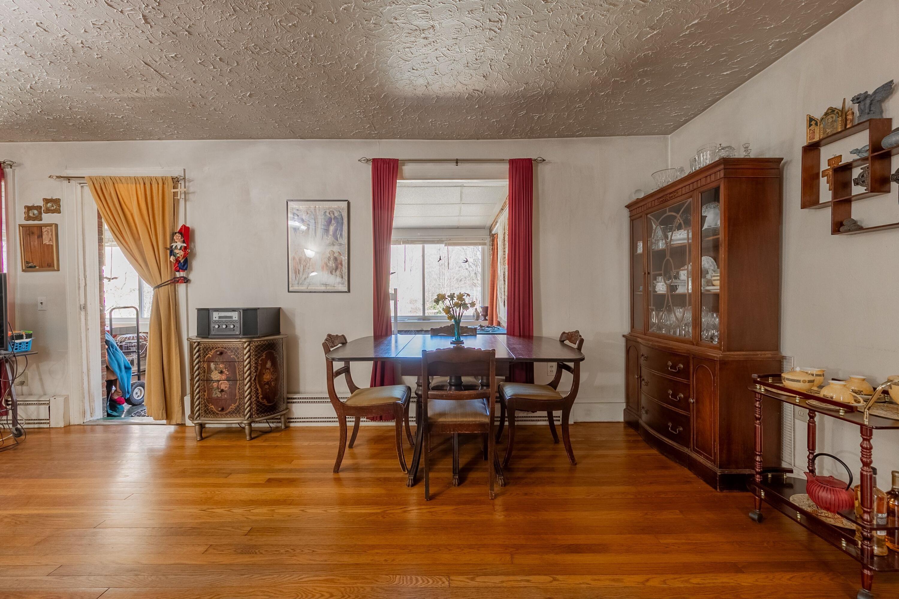 2529 Mount Pleasant RD