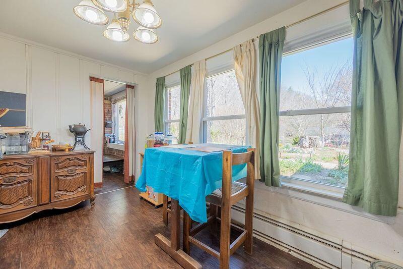 2529 Mount Pleasant RD