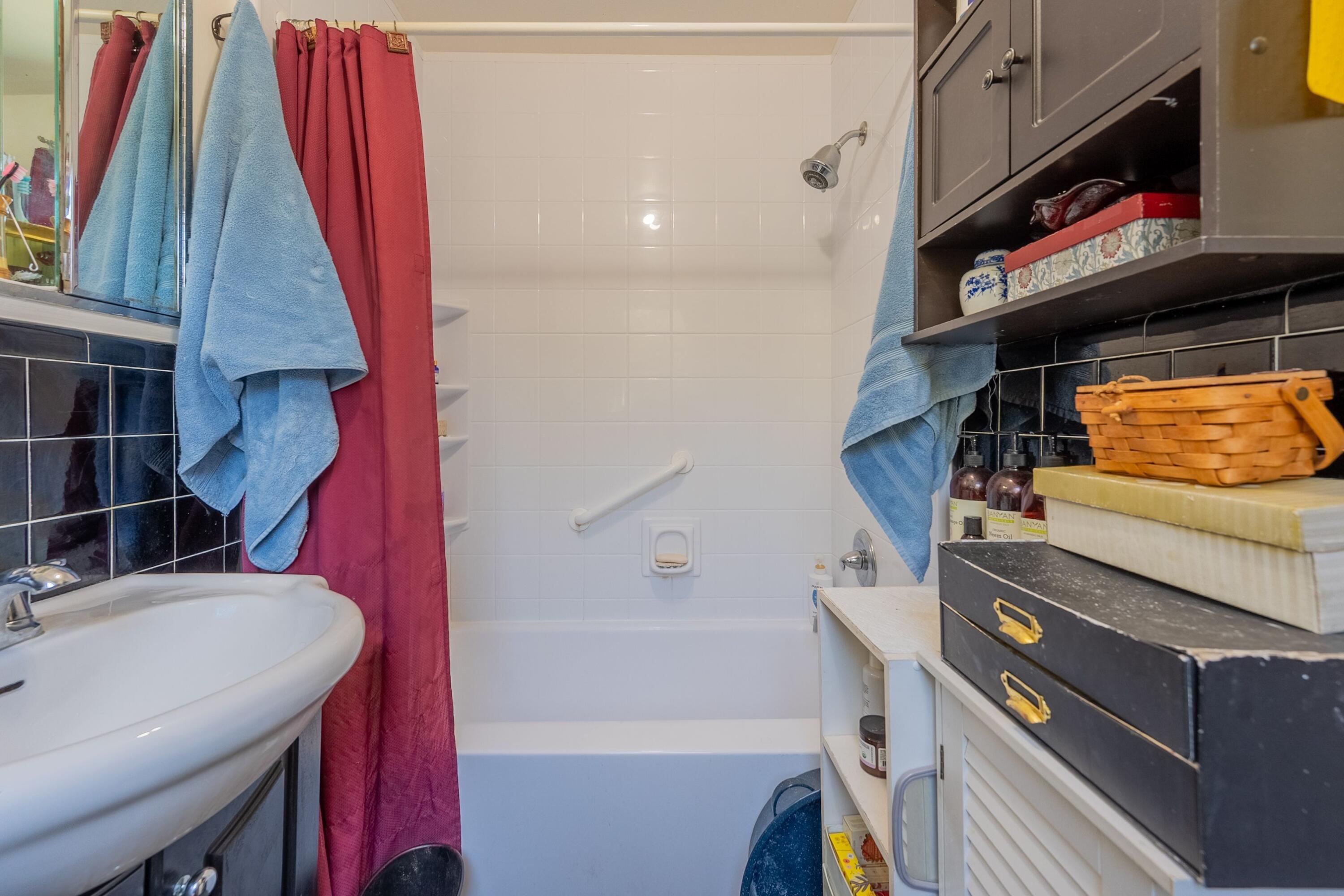 2529 Mount Pleasant RD