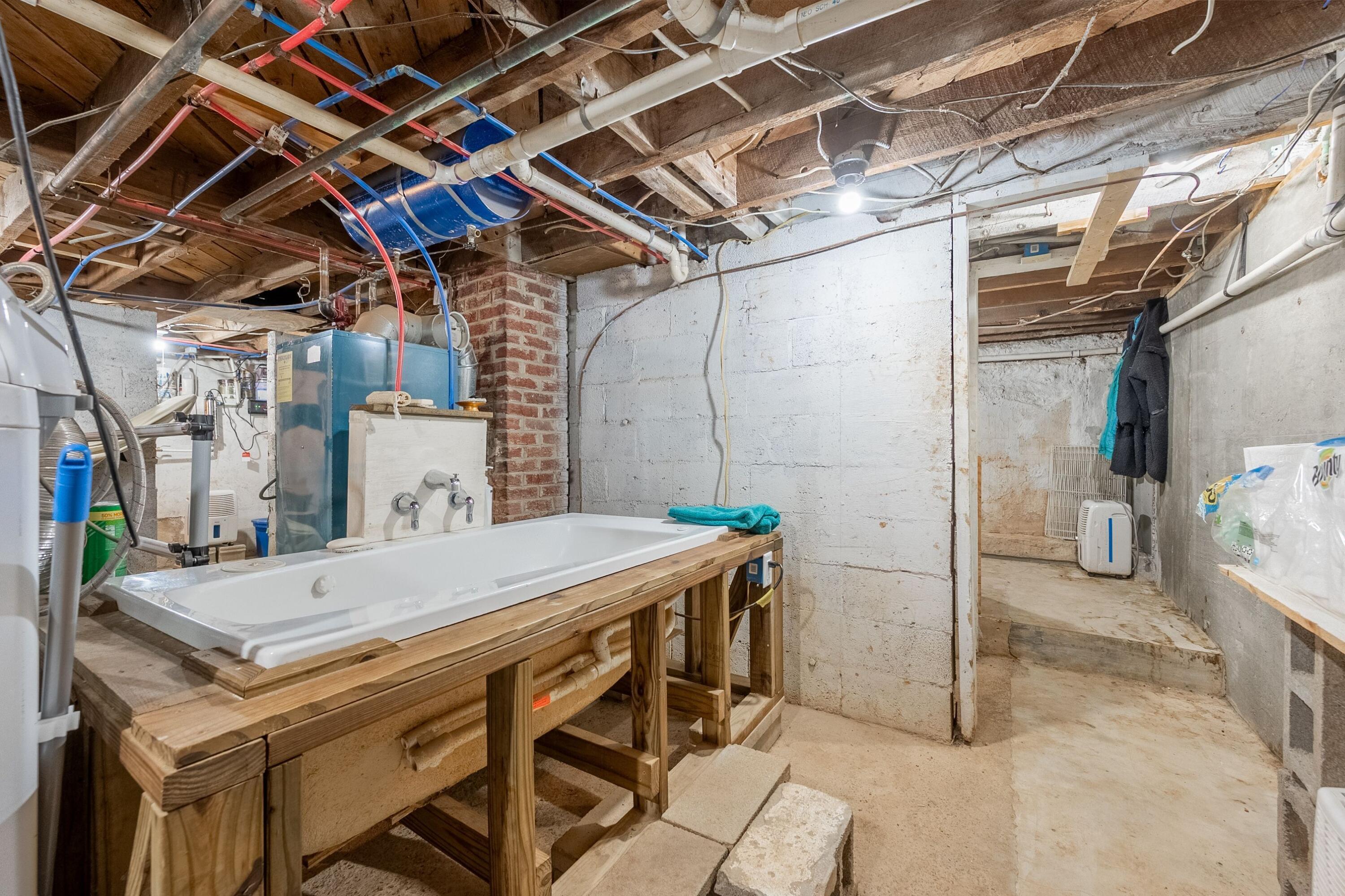 2529 Mount Pleasant RD