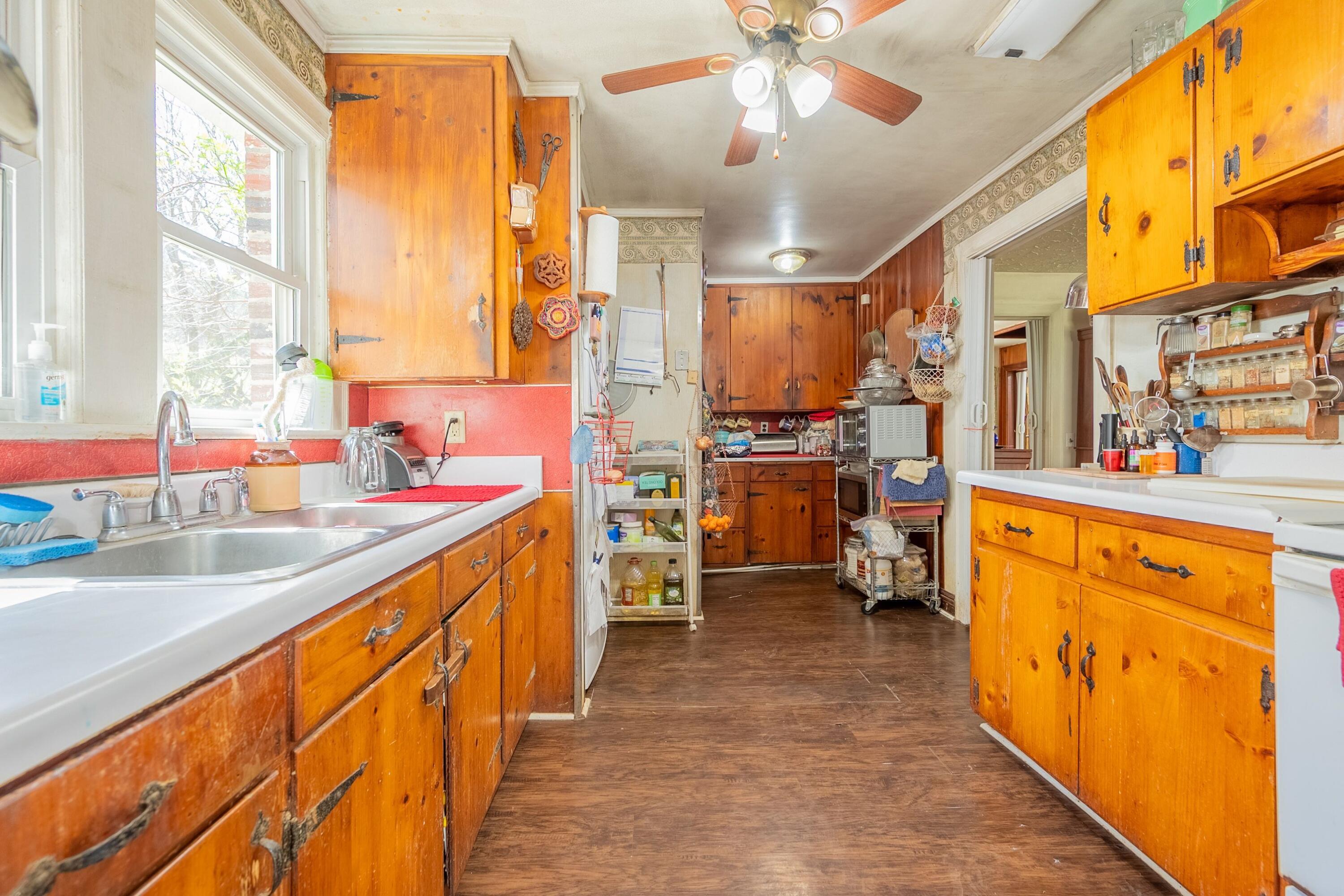 2529 Mount Pleasant RD