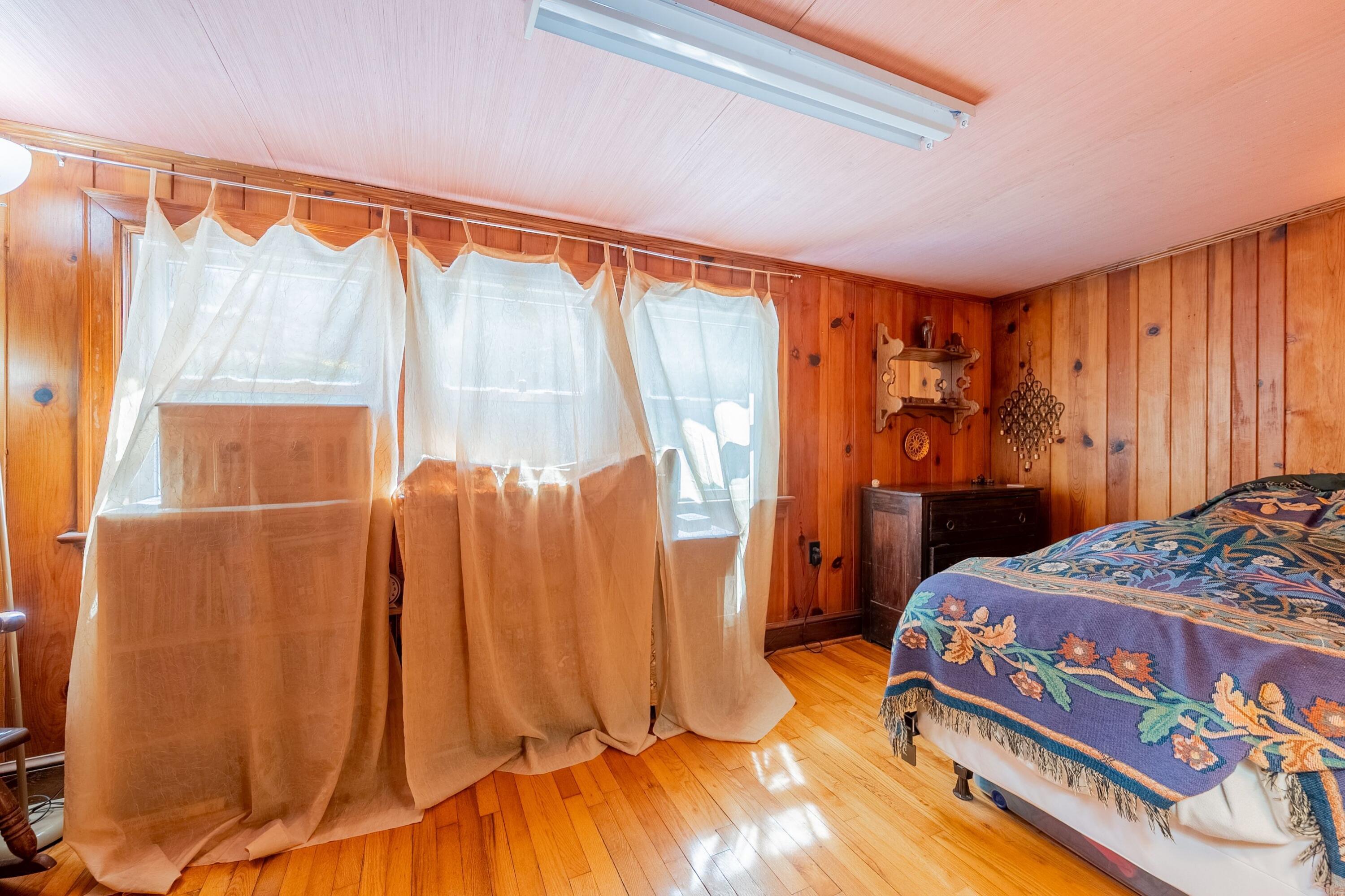 2529 Mount Pleasant RD