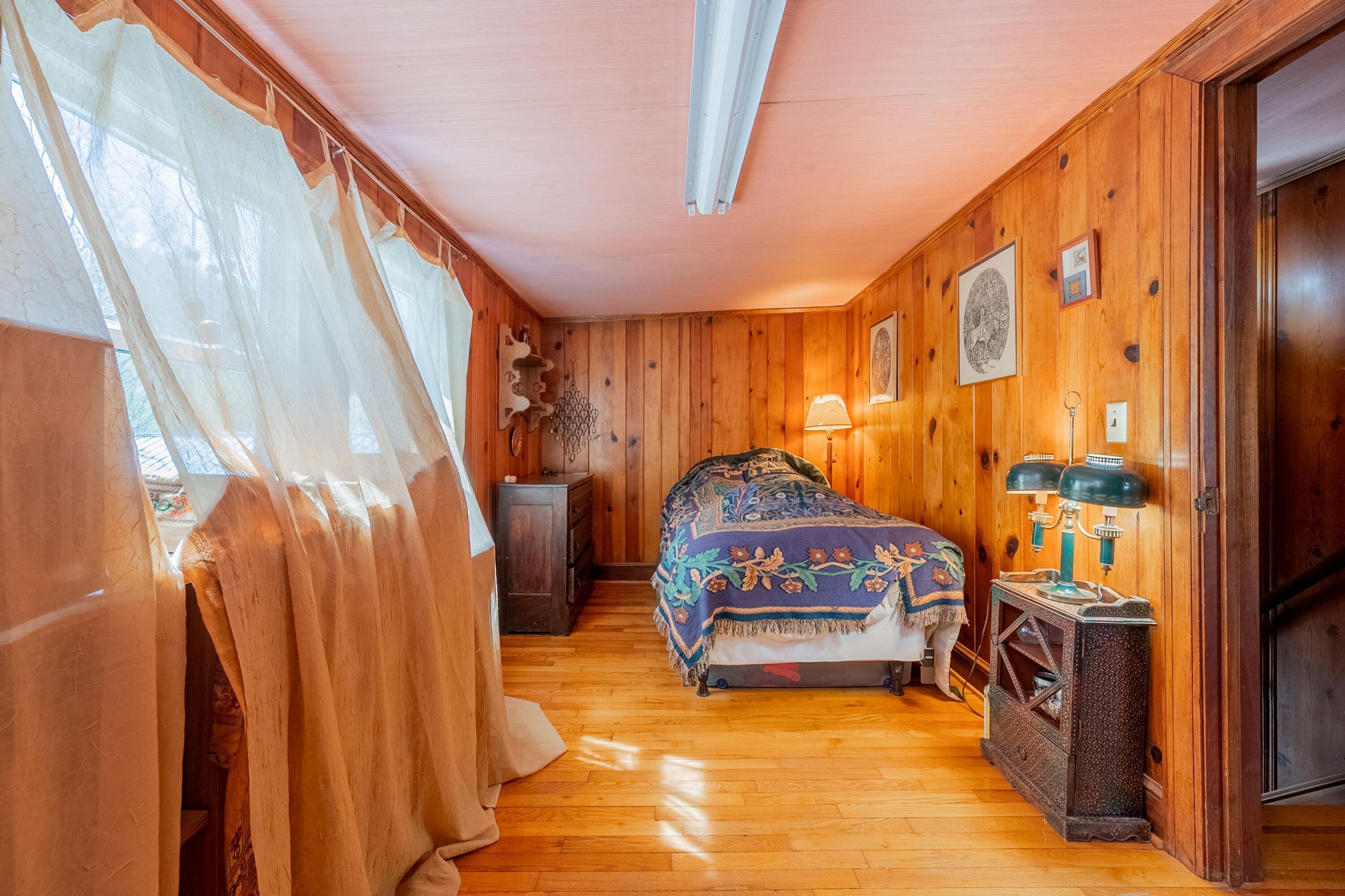 2529 Mount Pleasant RD