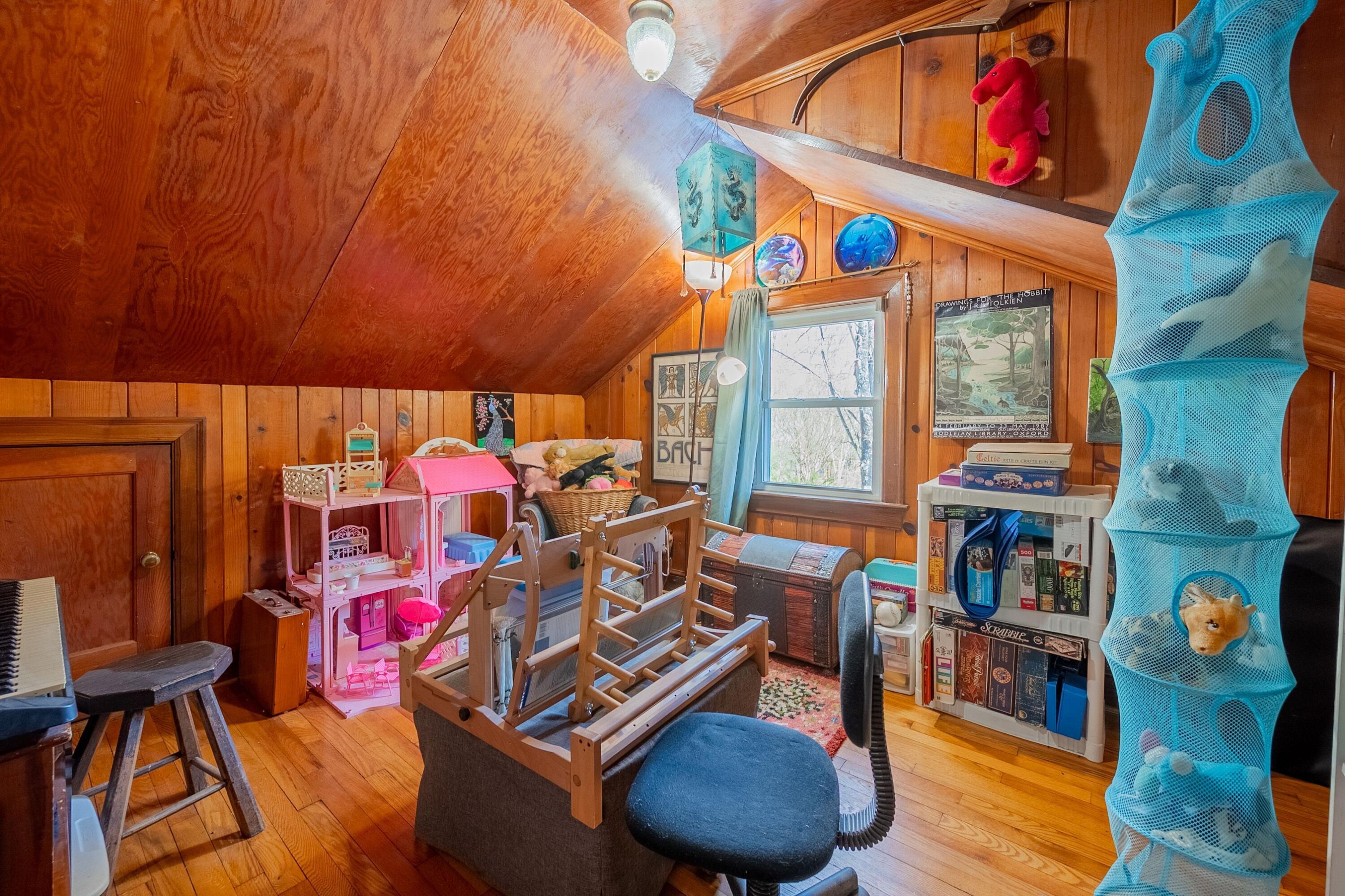 2529 Mount Pleasant RD