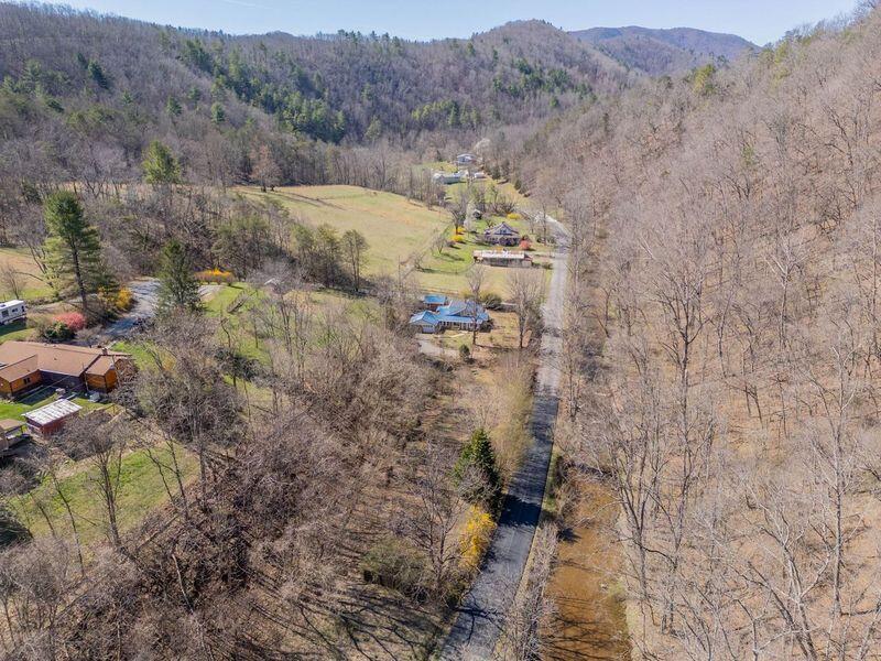 2529 Mount Pleasant RD