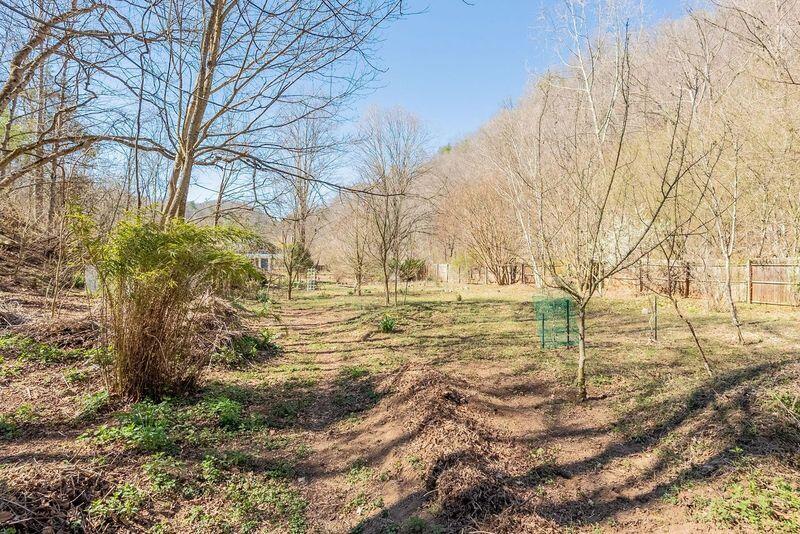 2529 Mount Pleasant RD