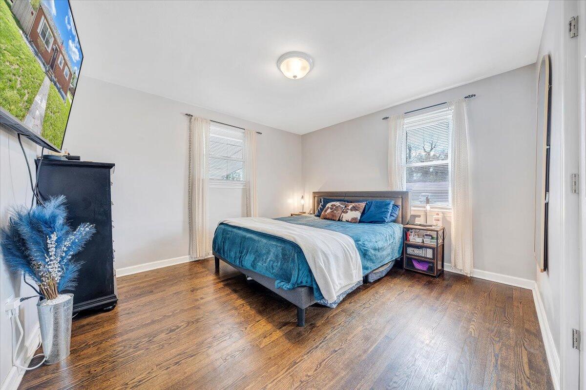 1301 22nd ST NW