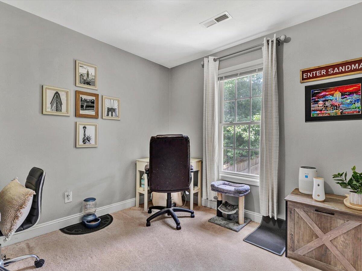 3410 Westmoreland DR