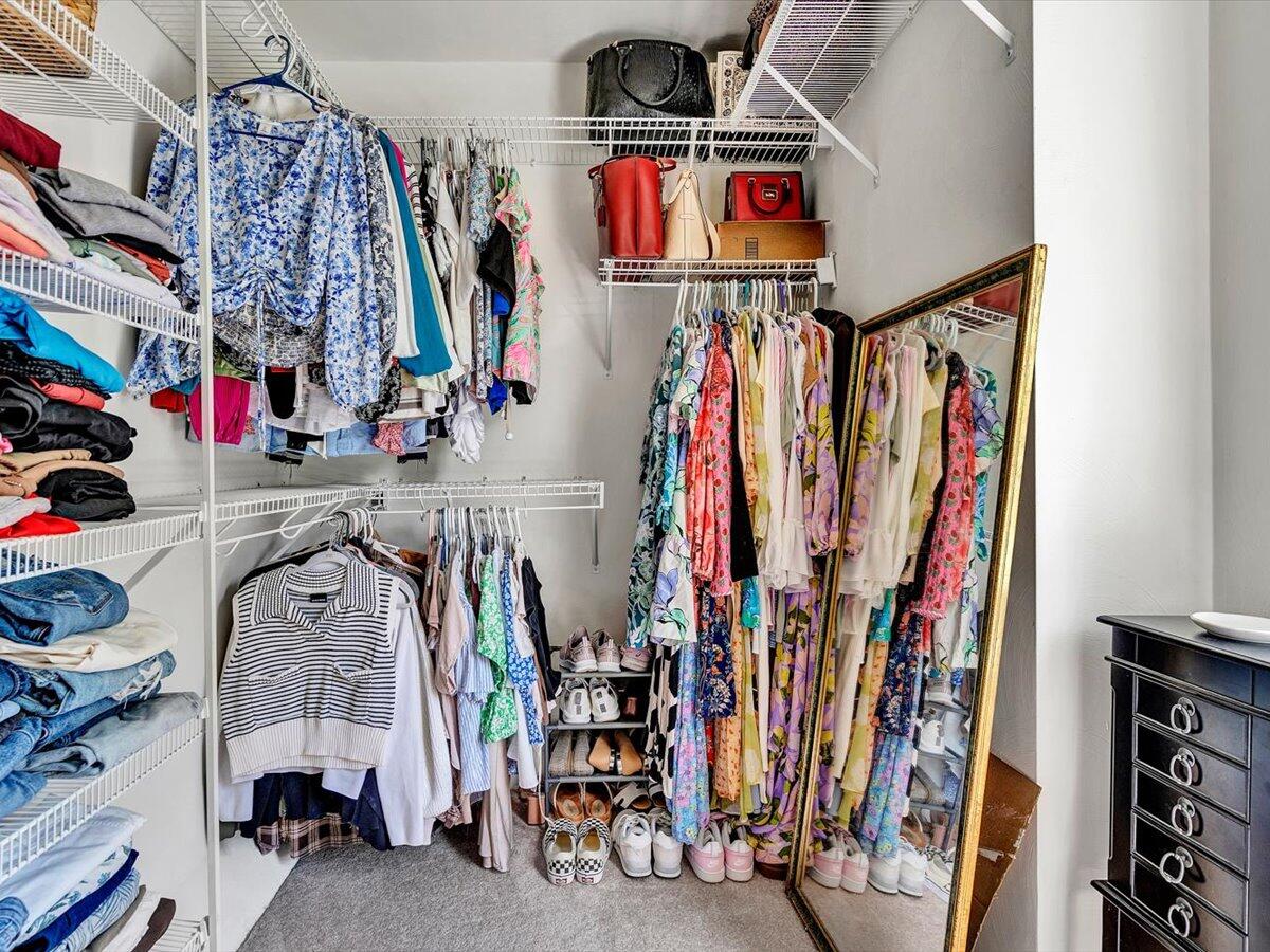 3410 Westmoreland DR