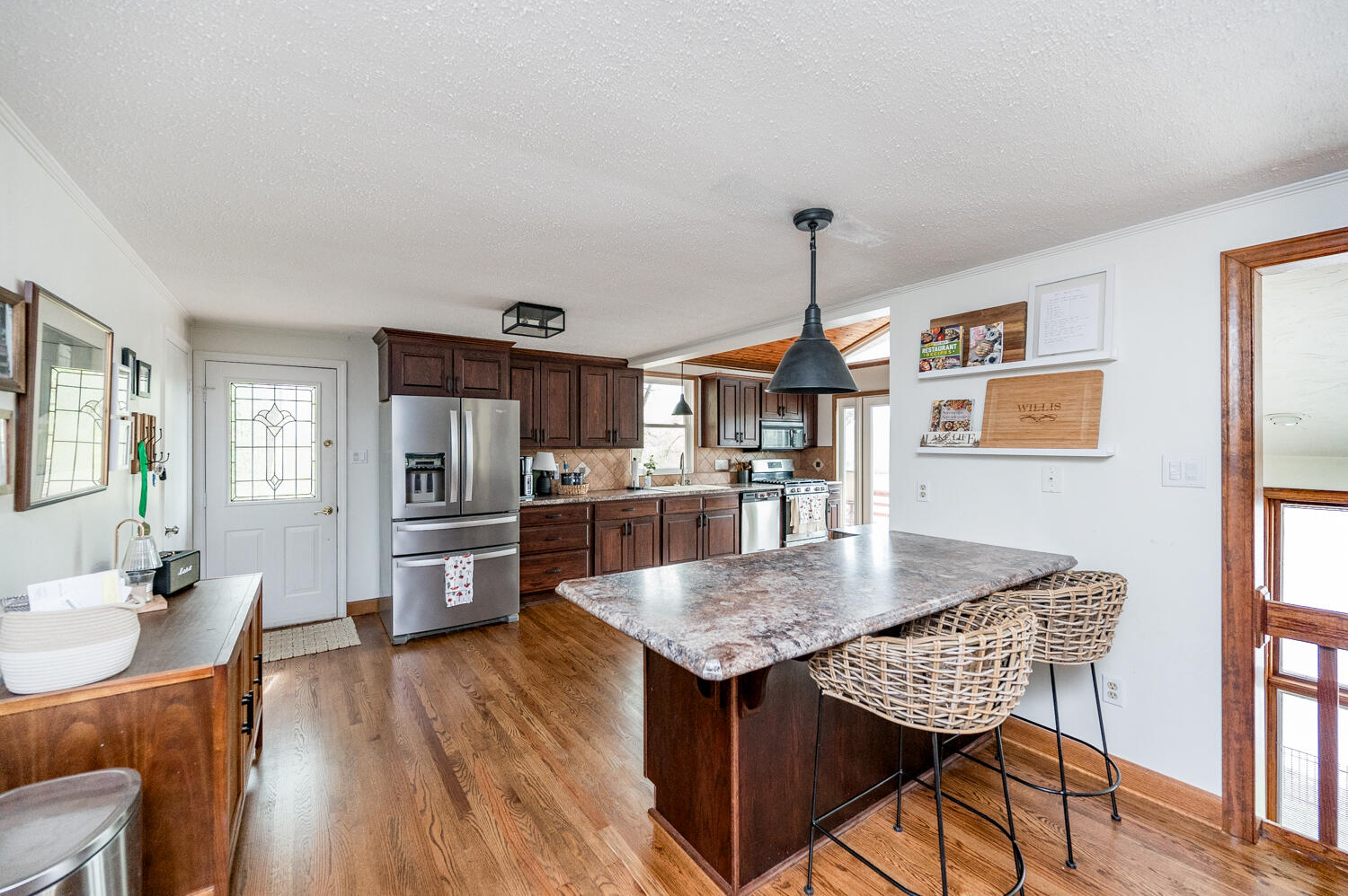 308 Sleepy Hollow DR