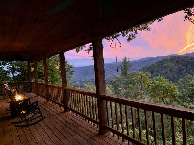 2249 Wades Gap RD