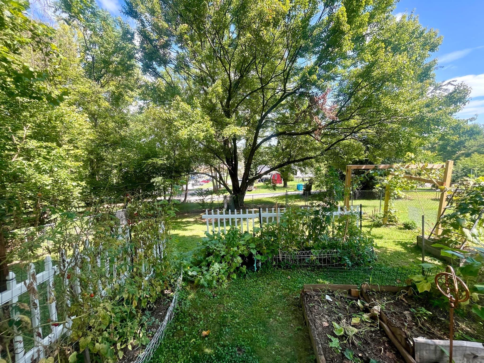 2551 Memorial AVE SW