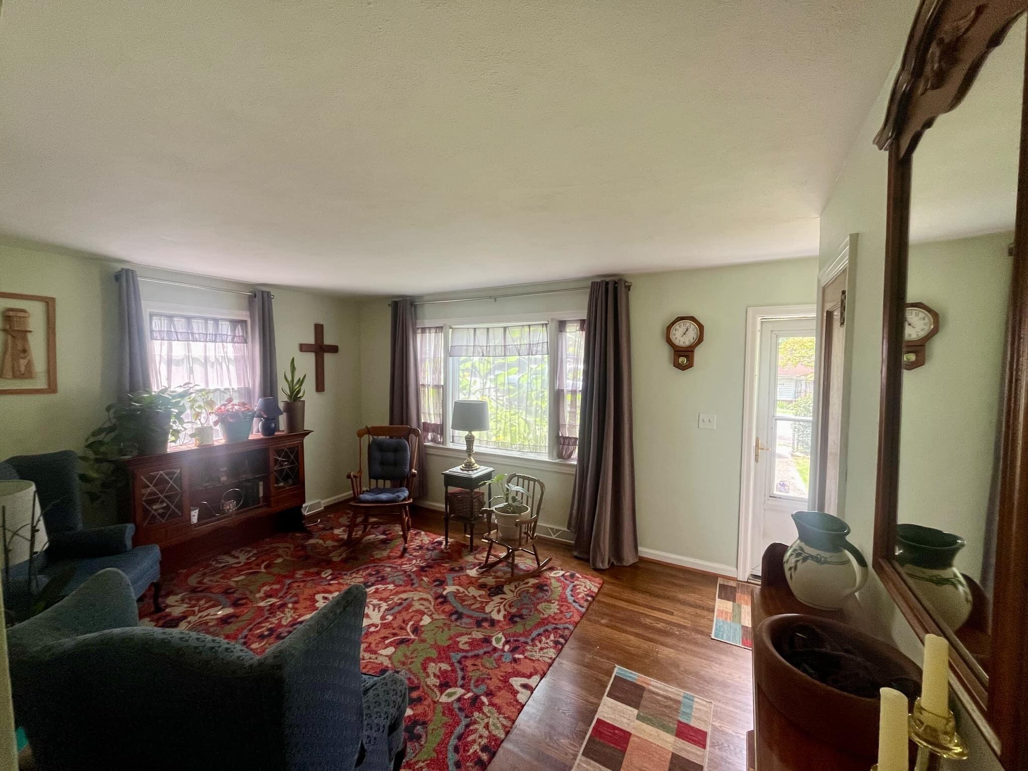 2551 Memorial AVE SW