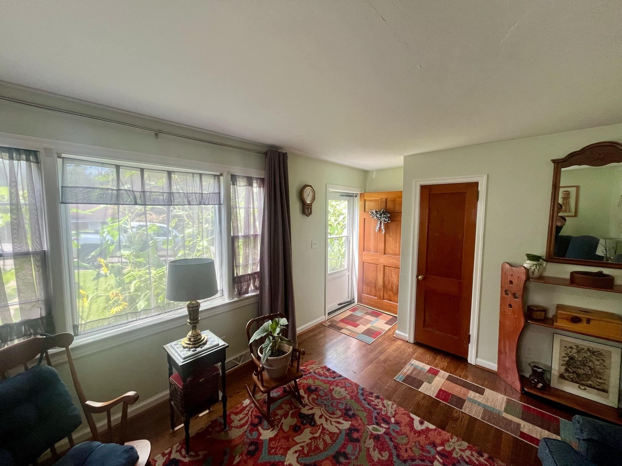 2551 Memorial AVE SW