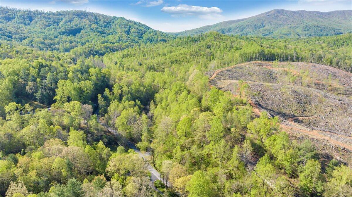 7475 Willow Branch RD