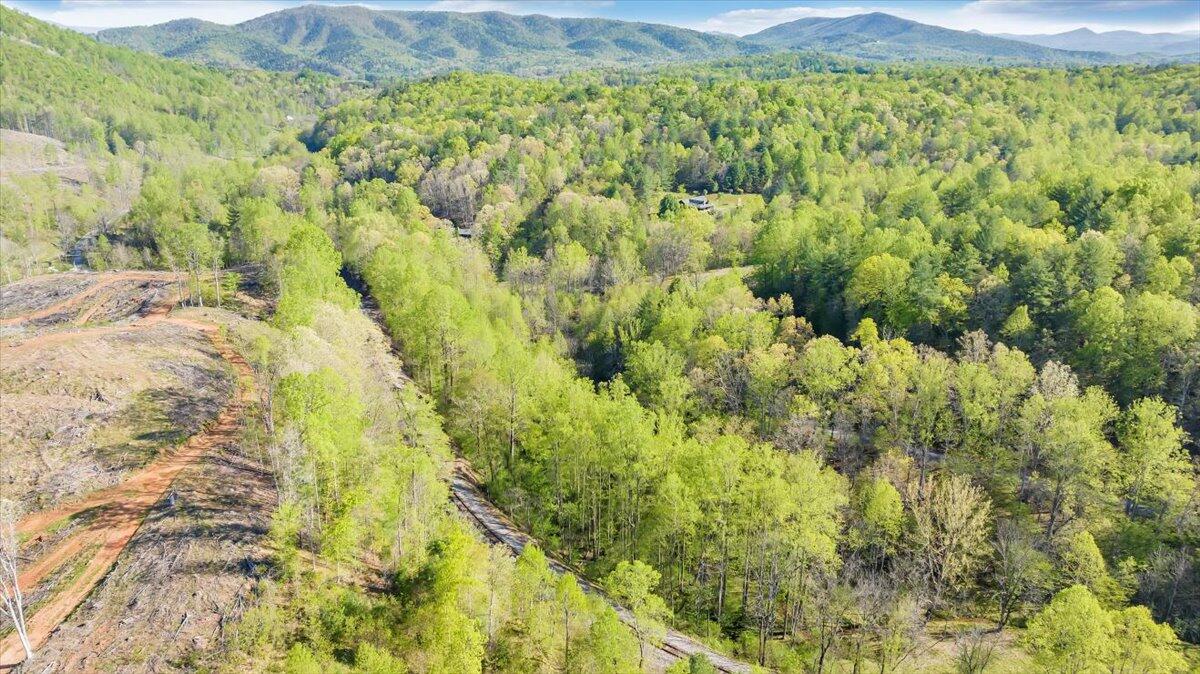 7475 Willow Branch RD