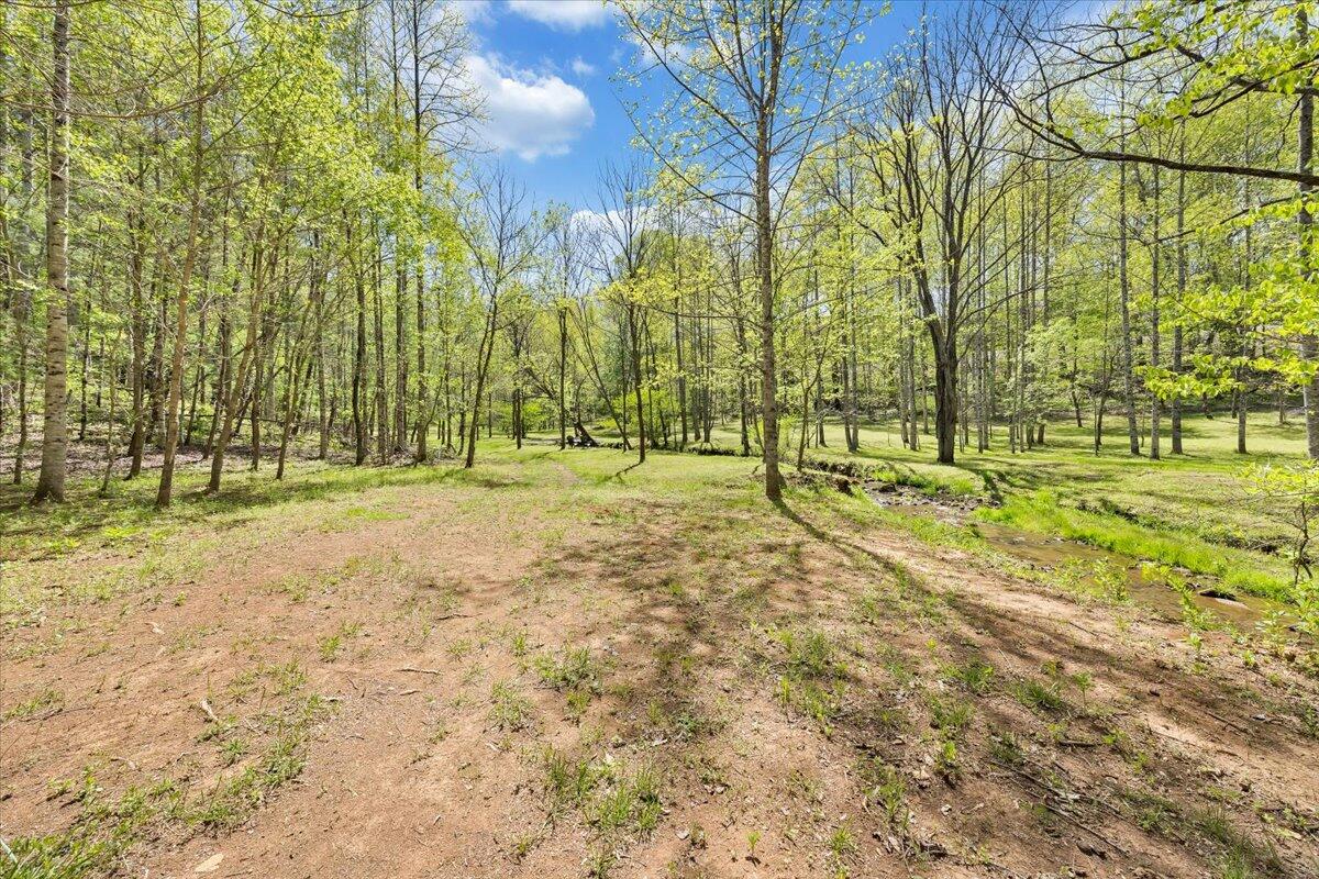 7475 Willow Branch RD