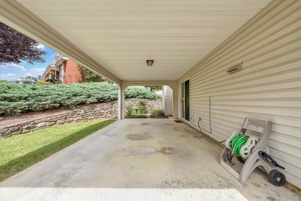 7238 Cherry Blossom CIR