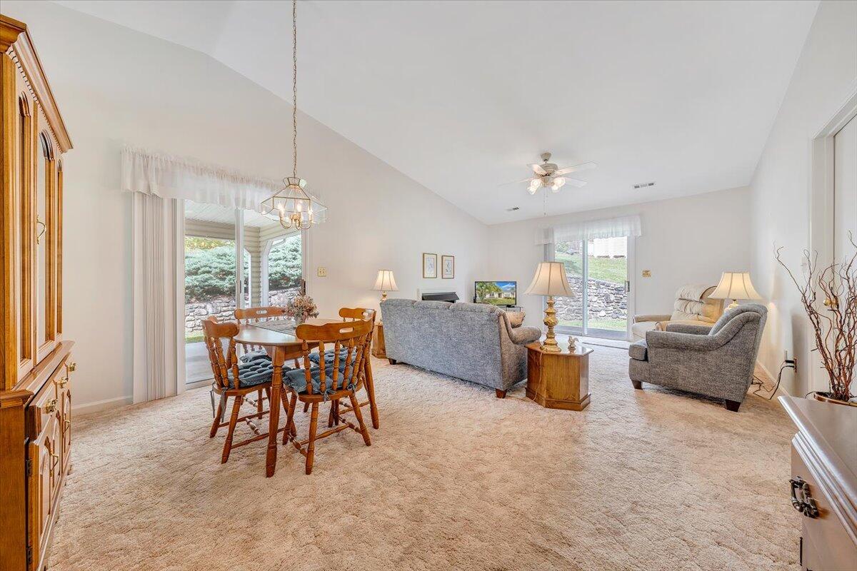 7238 Cherry Blossom CIR