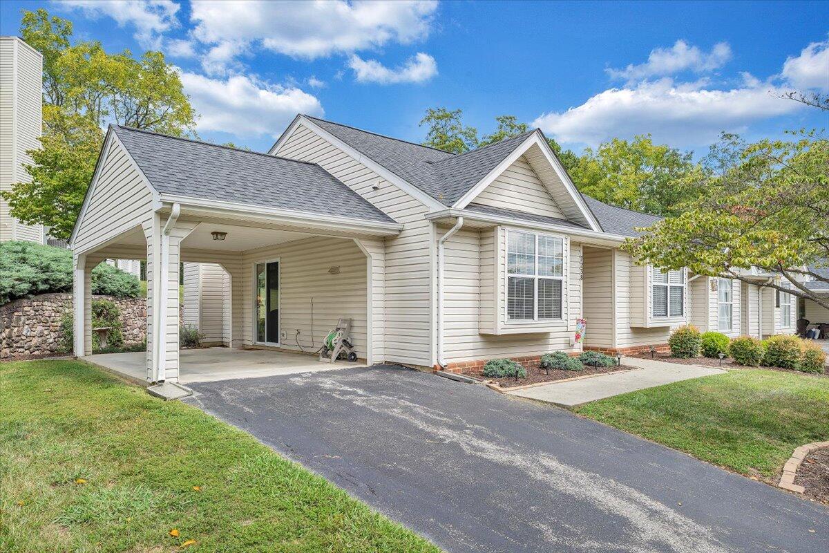 7238 Cherry Blossom CIR