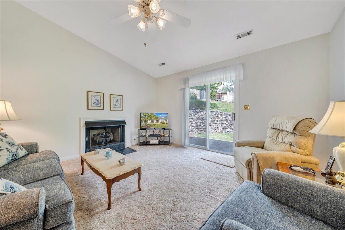 7238 Cherry Blossom CIR