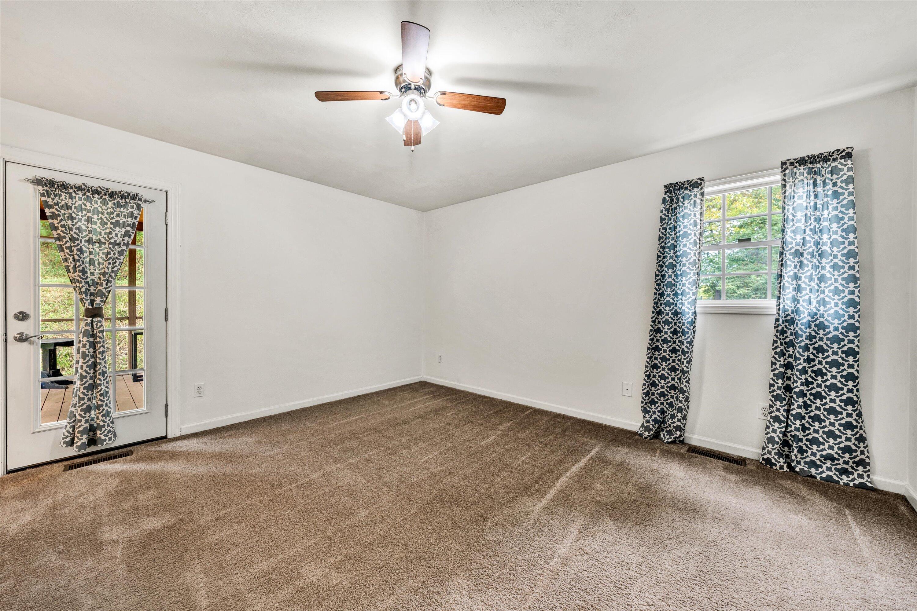 4291 Mill Iron RD
