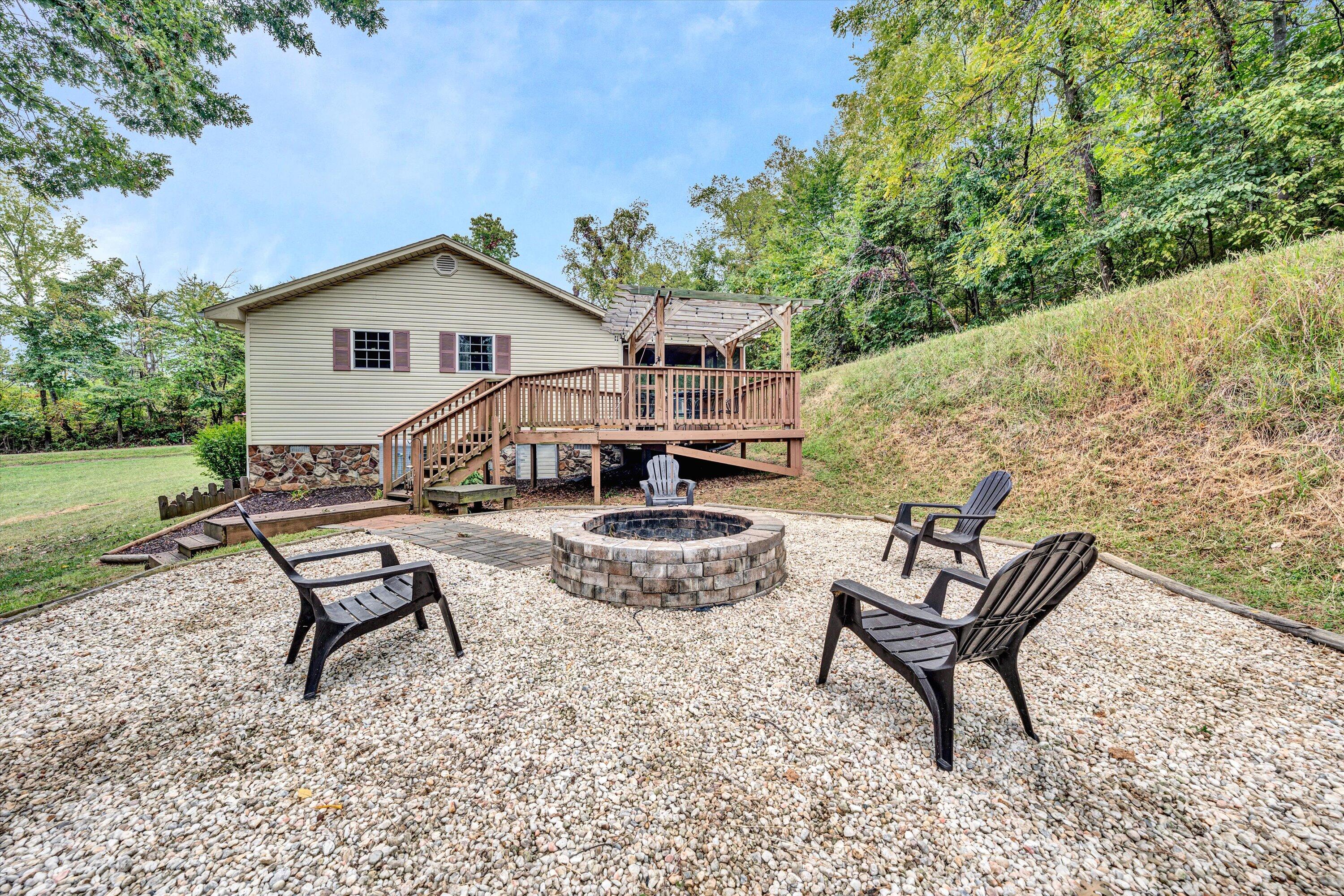 4291 Mill Iron RD
