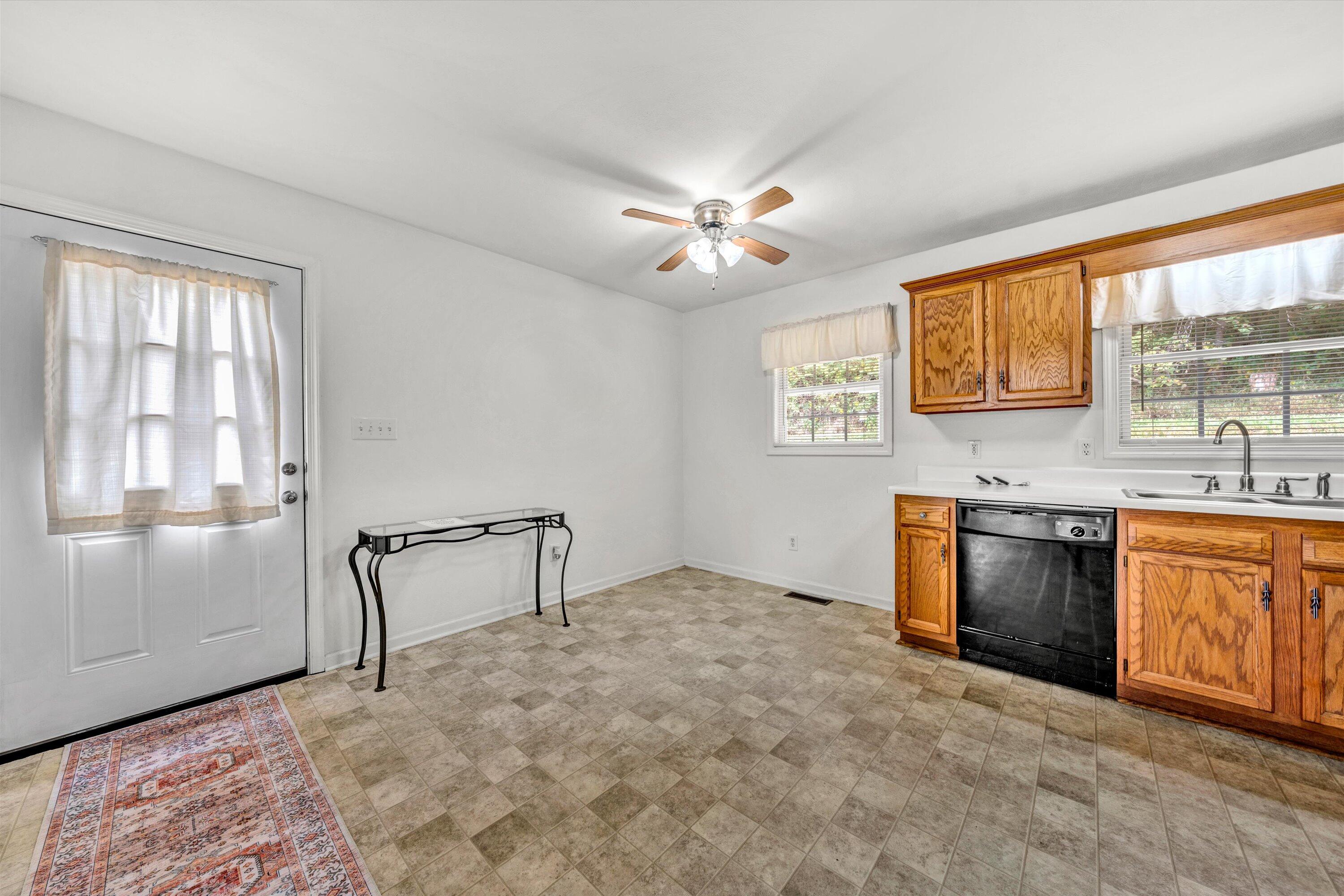4291 Mill Iron RD