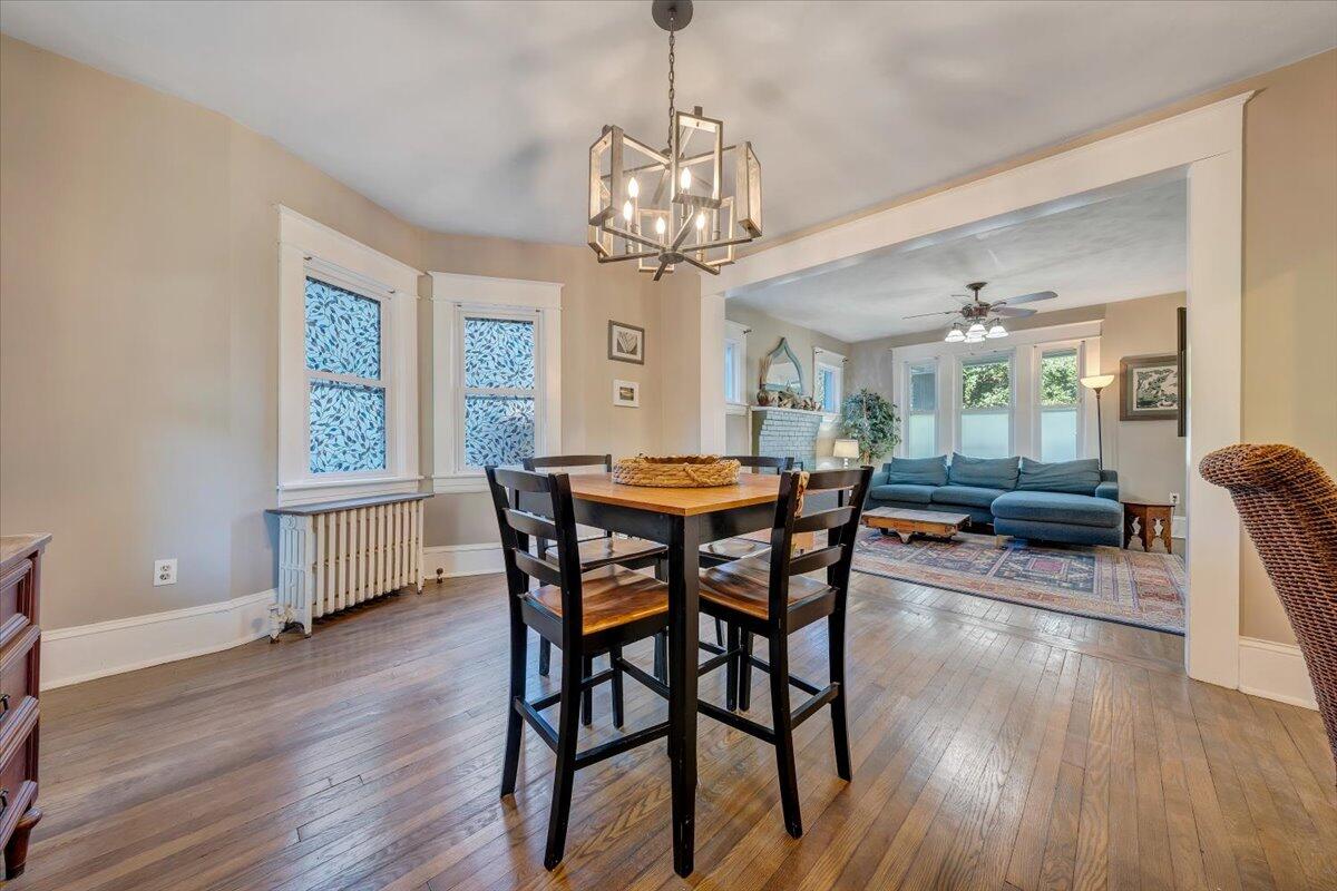 1718 Memorial AVE SW