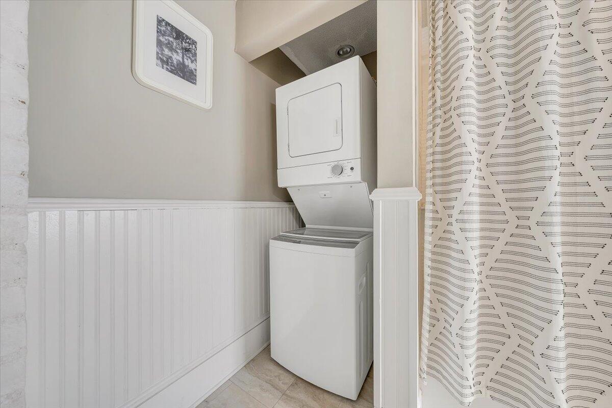 1718 Memorial AVE SW