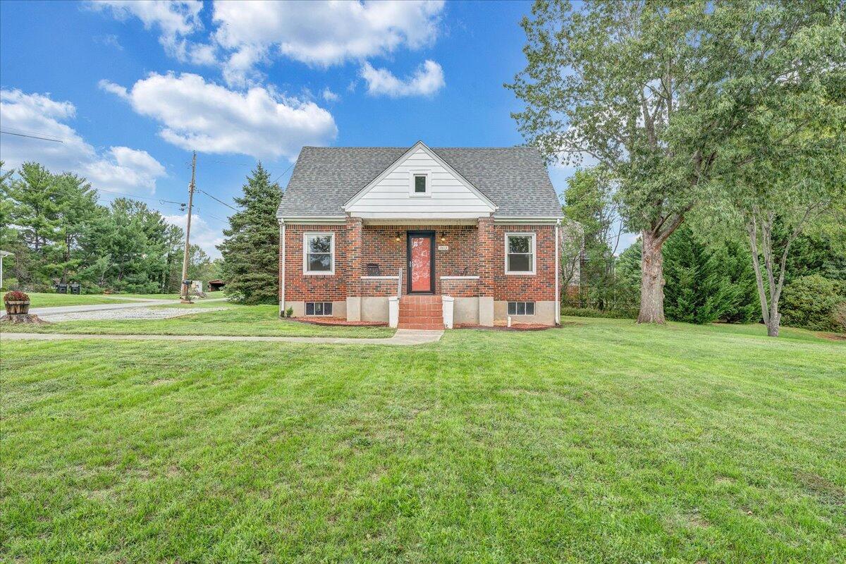 7613 Barrens RD